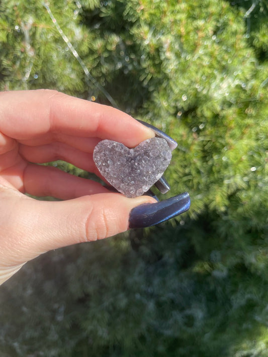 Amethyst Cluster Heart (xs)