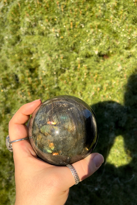 Labradorite Sphere (L)