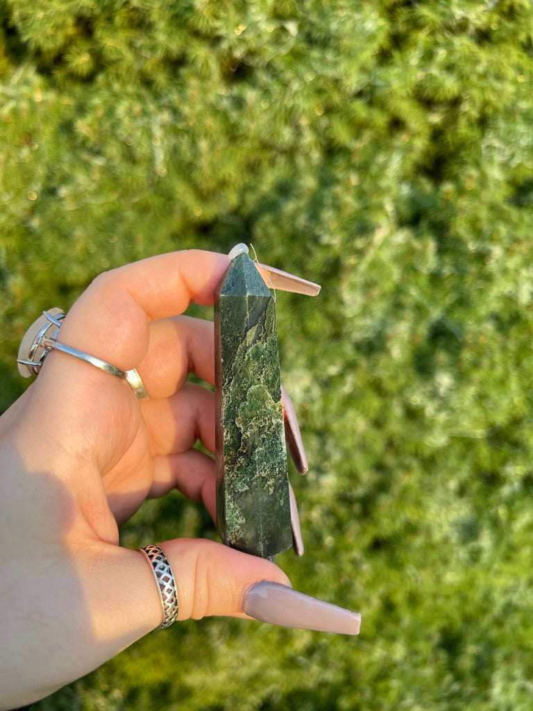 Moss Agate Tower (M)