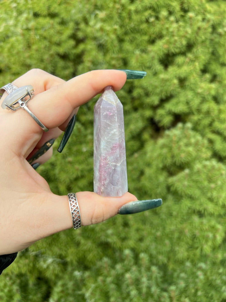 Pink Tourmaline Tower (s-m)