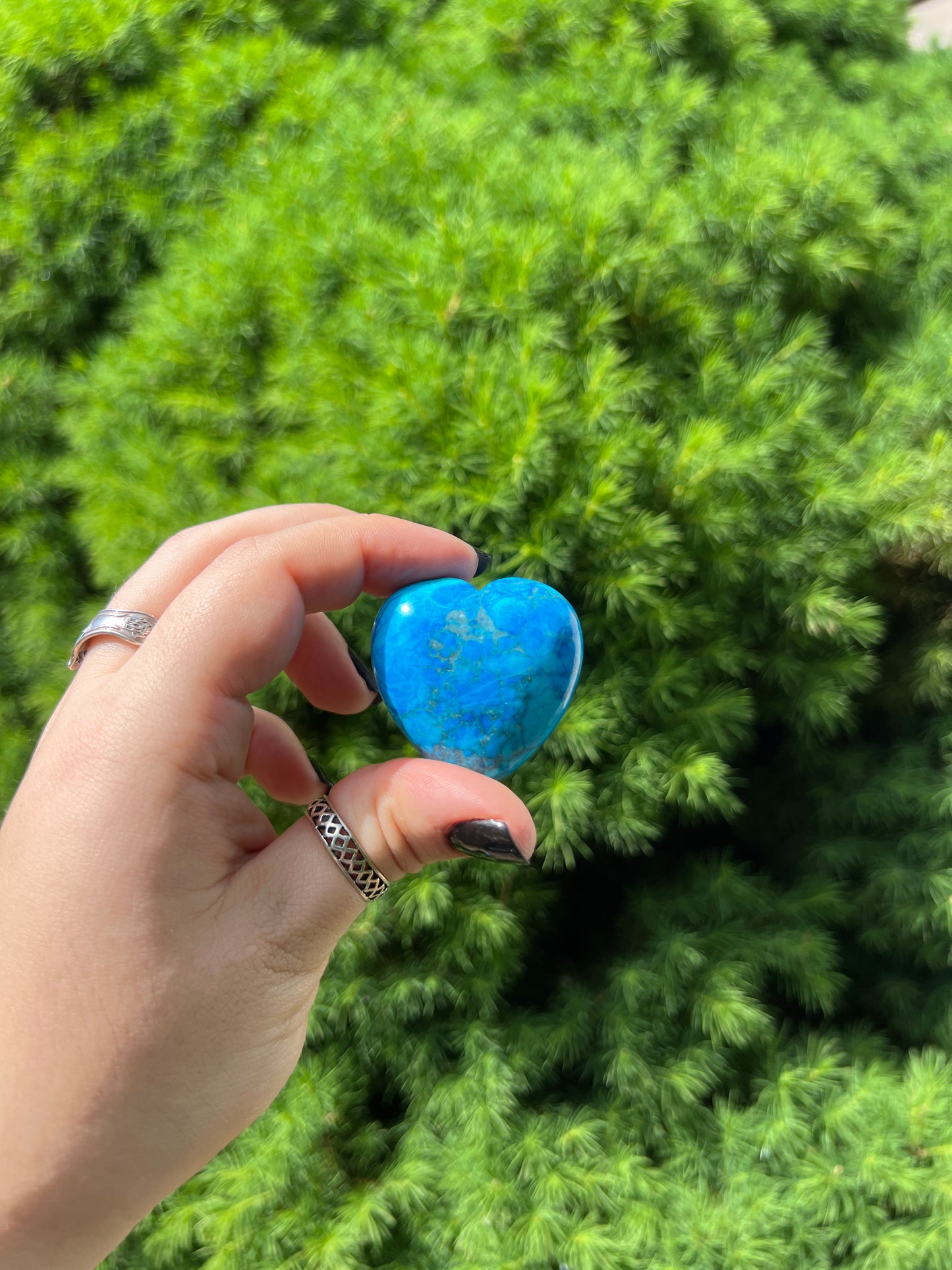 Blue Dyed Howlite Heart (S)