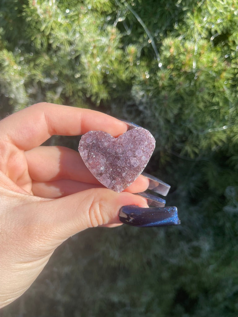 Amethyst Cluster Heart (M)