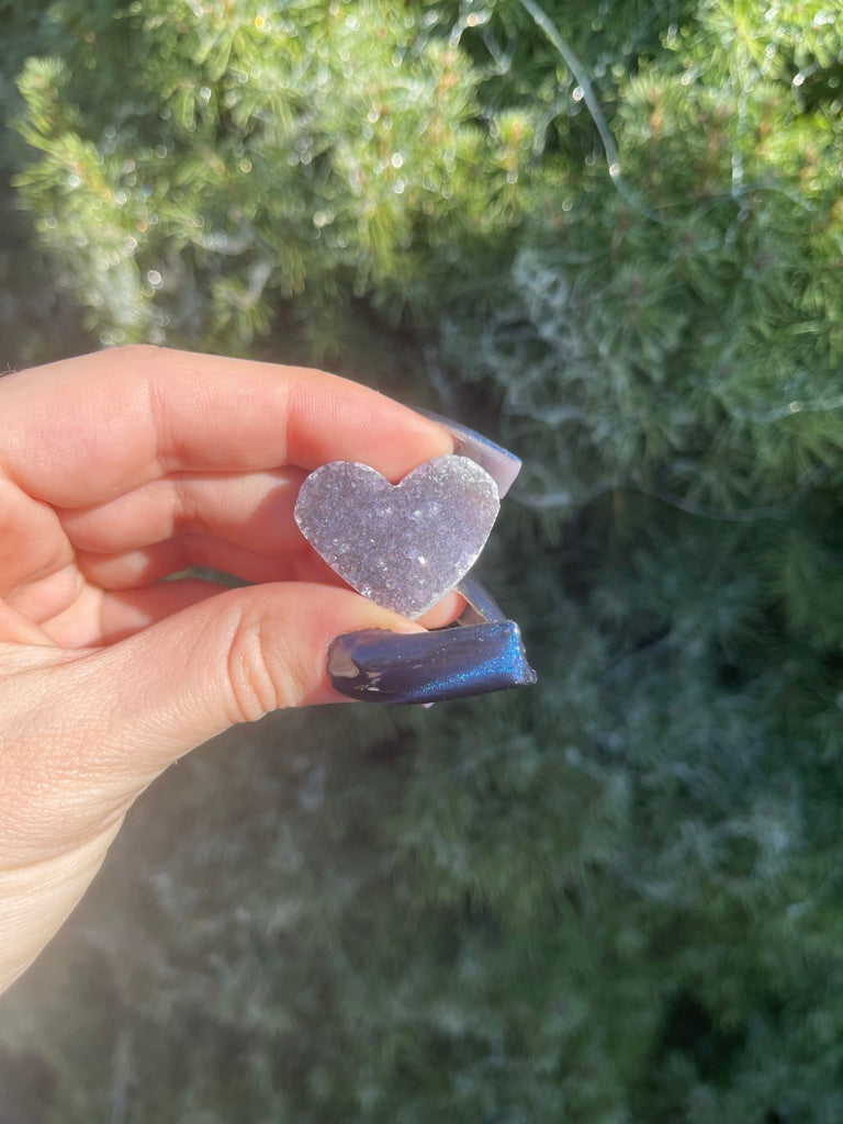 Amethyst Cluster Heart (xs)