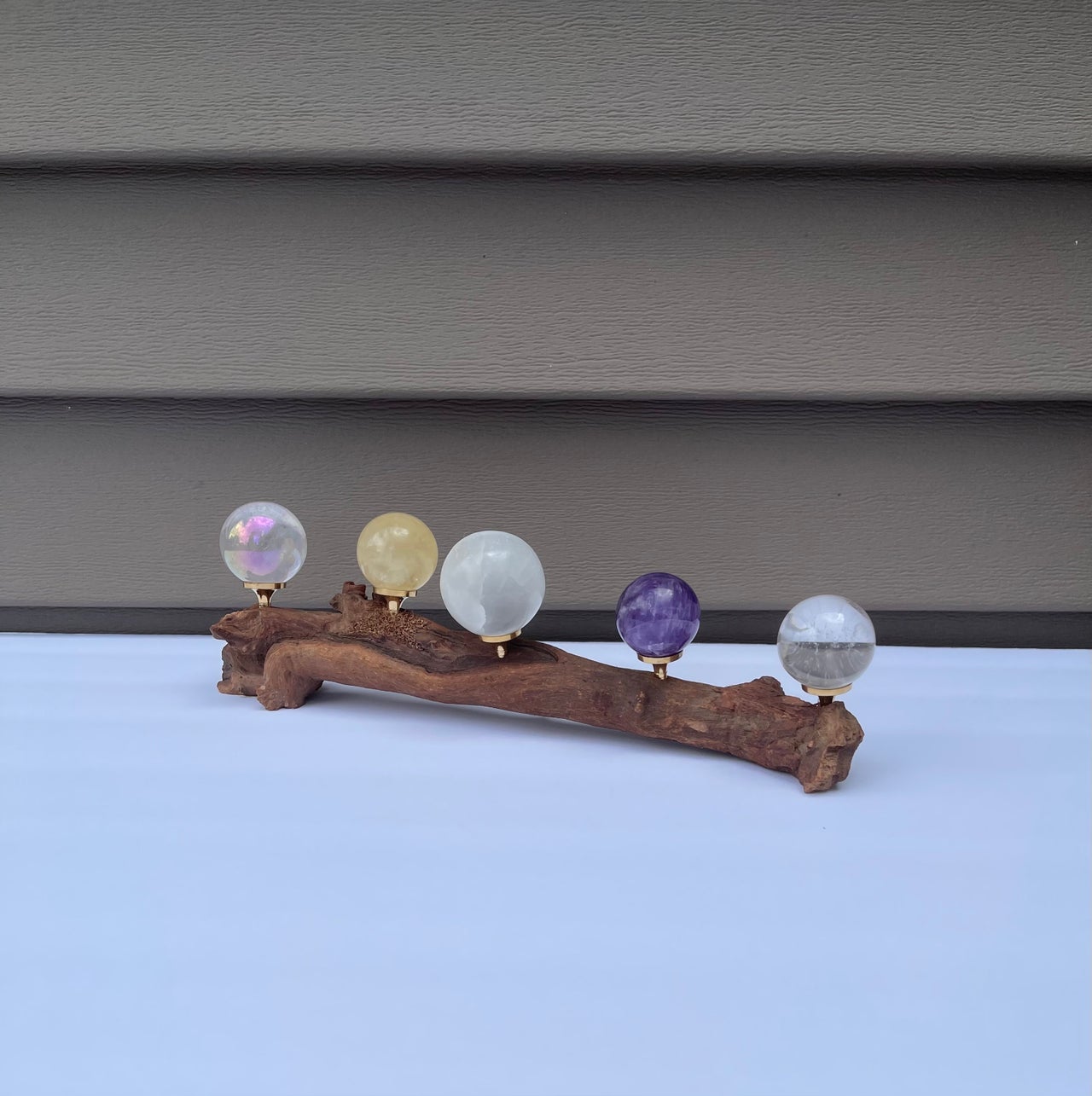 Driftwood Sphere Holder