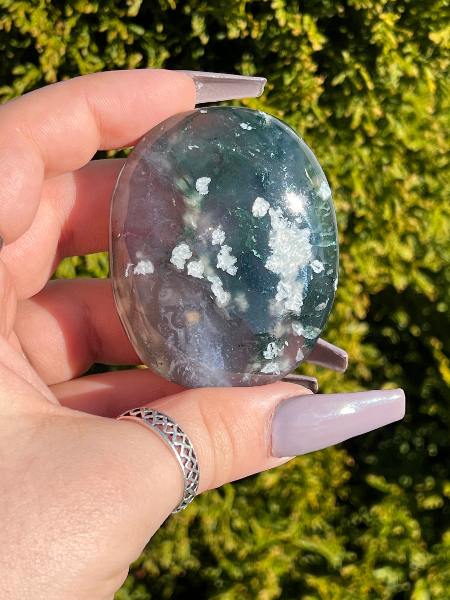 Moss Agate Palm Stones (M)